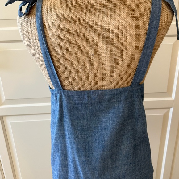 J. Crew Cropped Light Blue Denim Tie-Top with Embellishments Size 4 - Picture 3 of 8